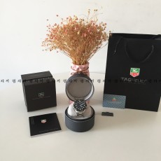 태그호이어 아쿠아레이서 300 블랙 메탈시계